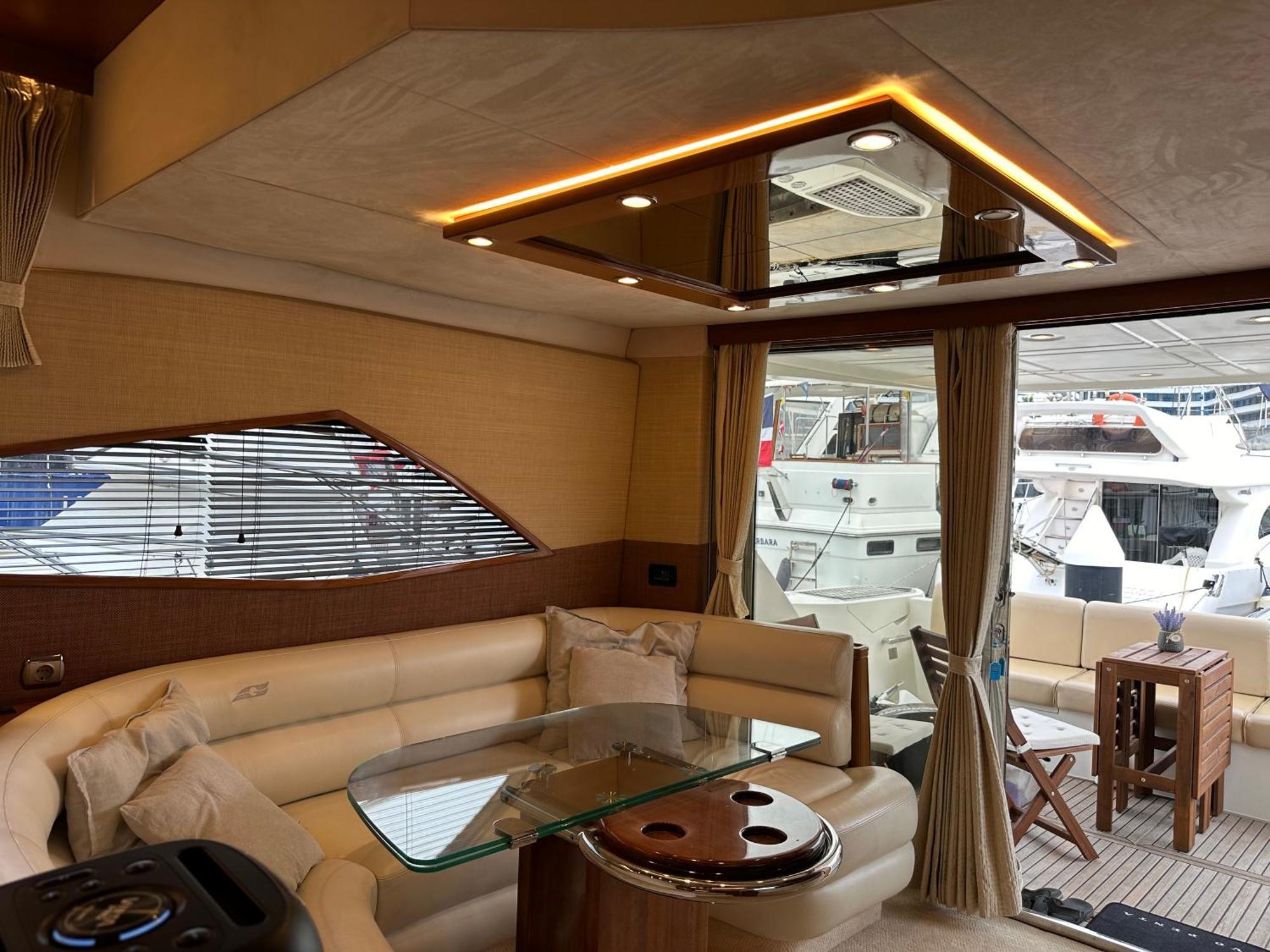 Yacht Pegasus II Hotel Barcelona Eksteriør billede